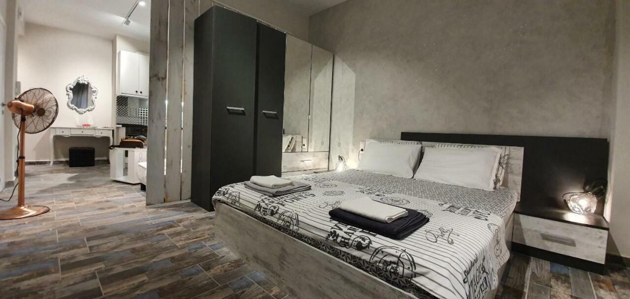 Vivian House Lägenhet Thessaloníki Exteriör bild